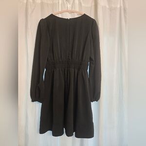 Elegant Black Long-Sleeve Dress